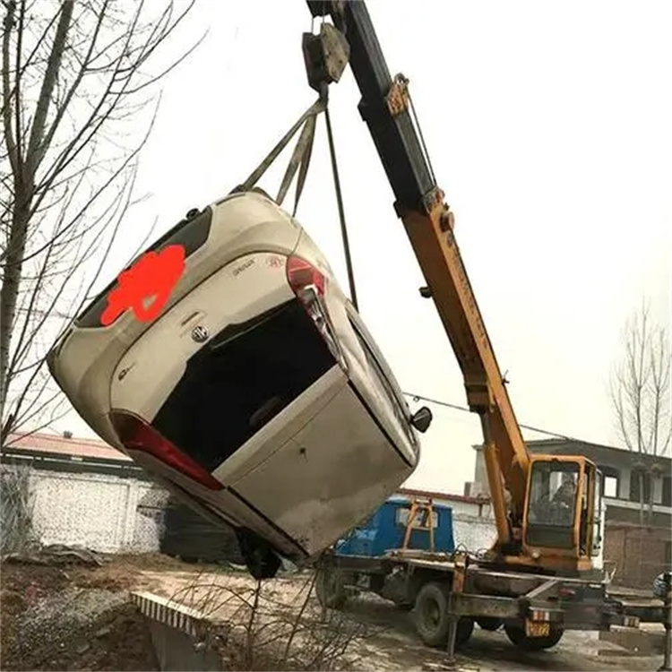 阳日镇随时待命，吊车24小时道路救援服务全解析